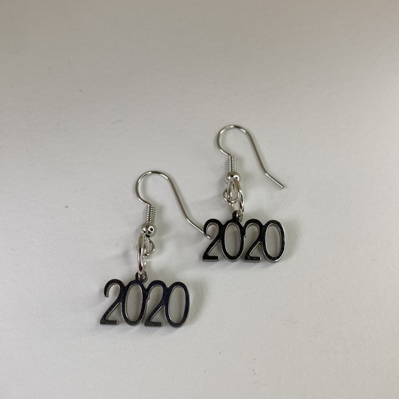 2020 charm new year graduation earrings hook - Picture 4 of 4